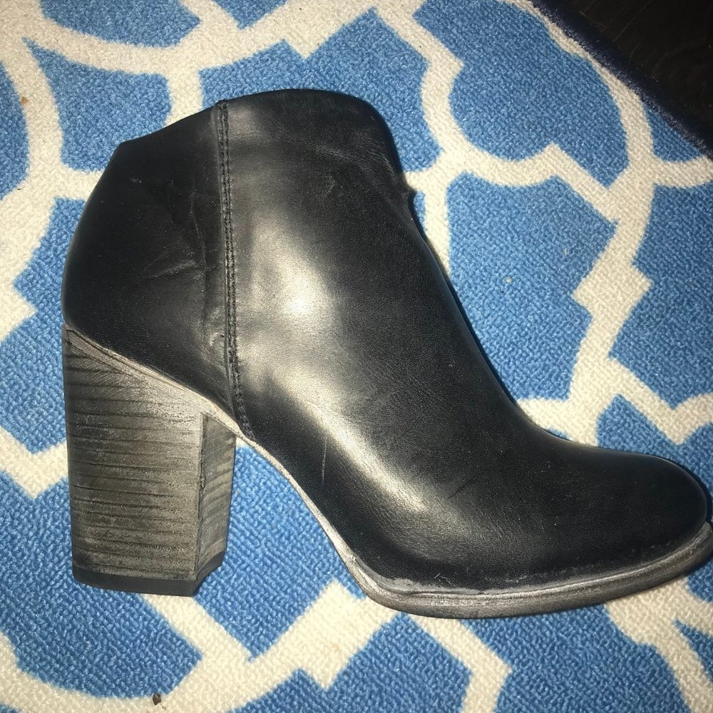 New Freebird Darius Booties-Women's Size 9